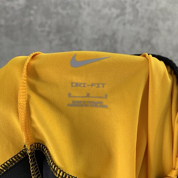 Nike Shorts Mens Medium On Field Iowa Hawkeyes Football Black Workout Gym DN5715 - Picture 7 of 11